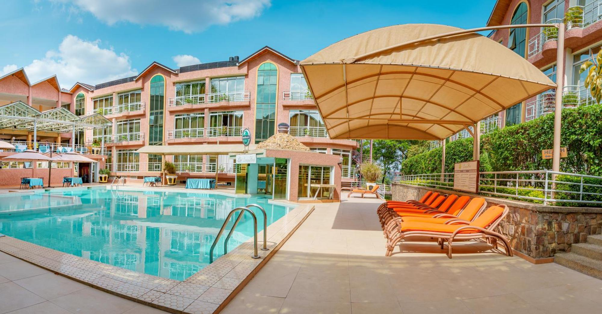 Lemigo Hotel Kigali Bagian luar foto