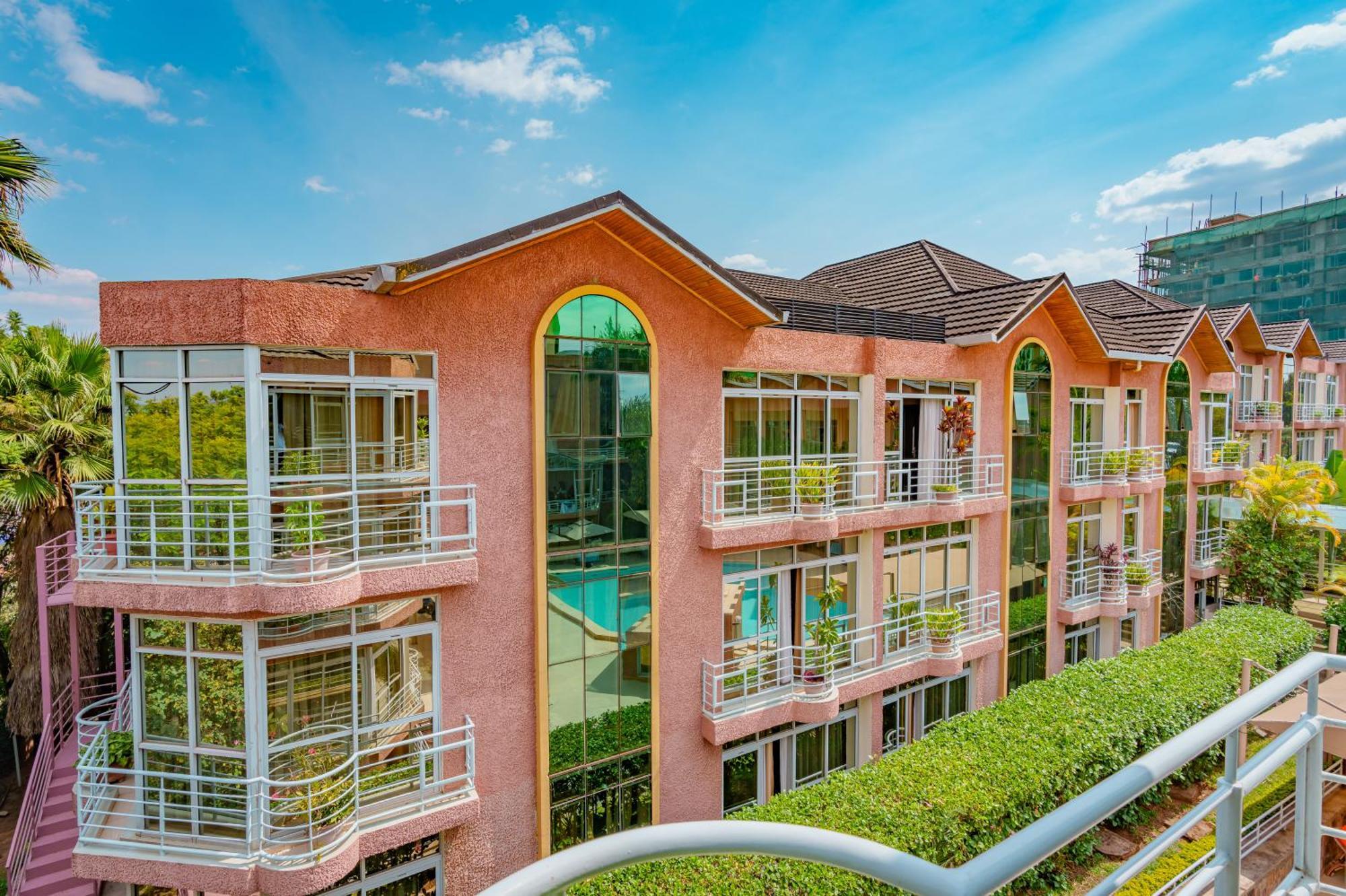 Lemigo Hotel Kigali Bagian luar foto