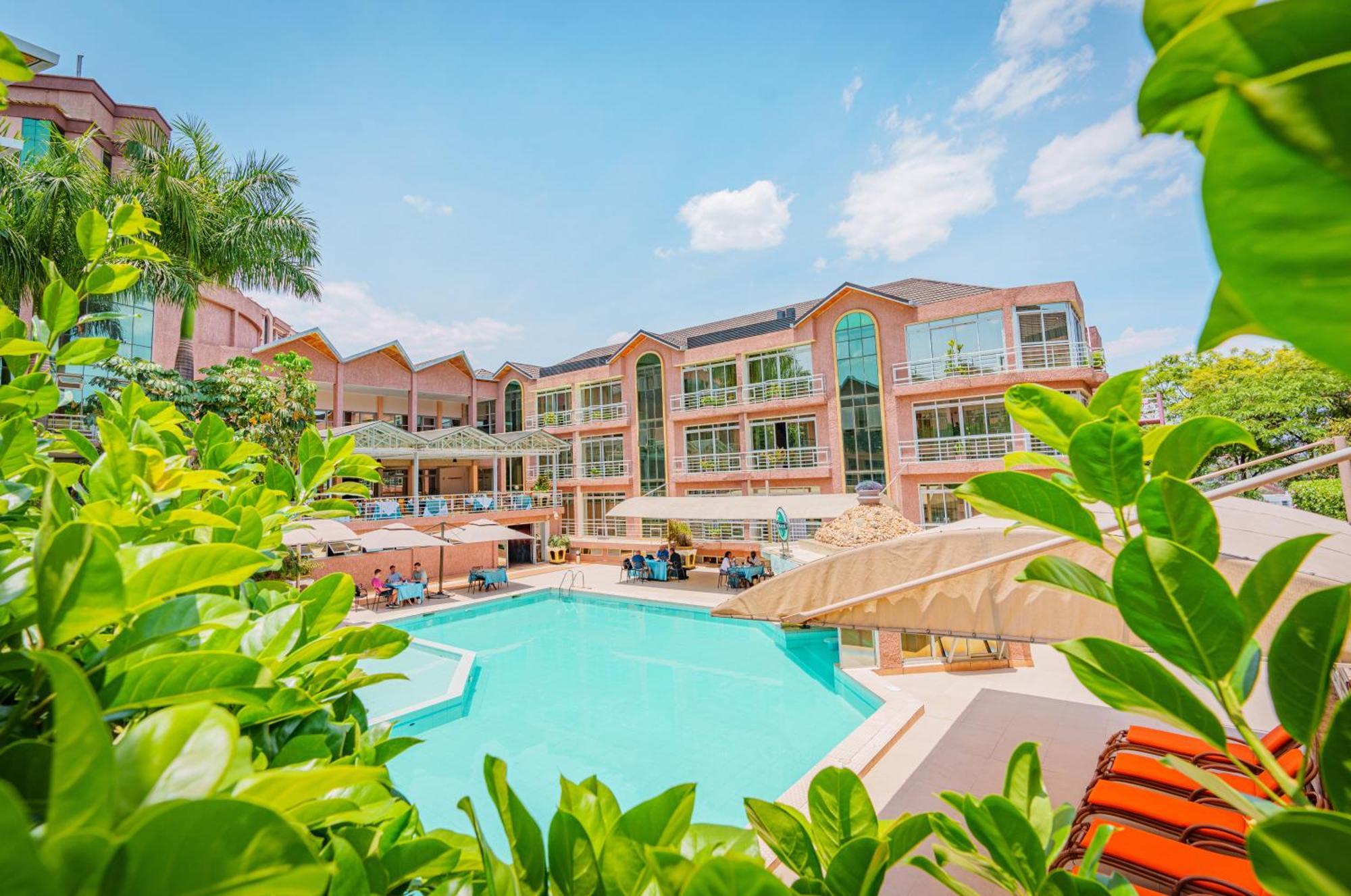 Lemigo Hotel Kigali Bagian luar foto